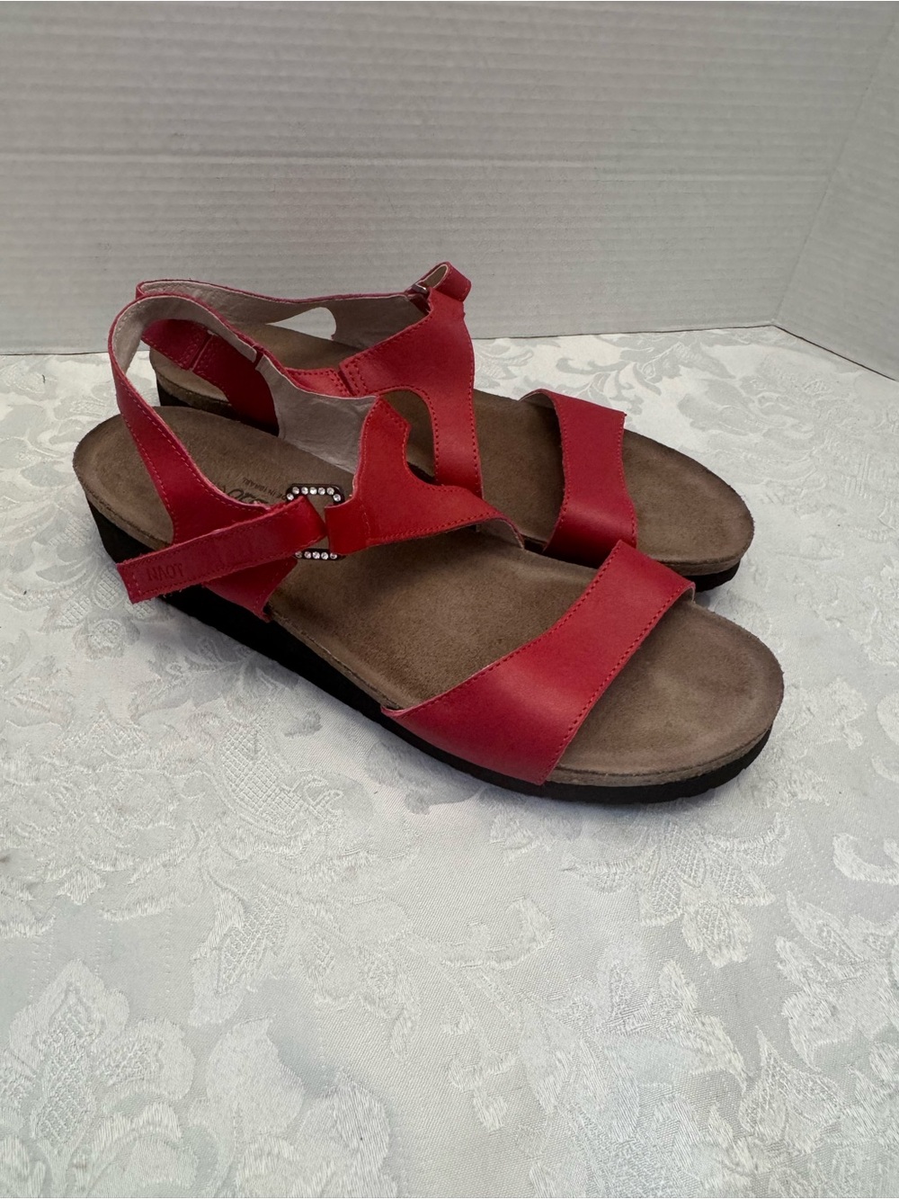 Naot Pamela Kiss Red Leather Comfort Shoe Sandal Size 43 / 12 Bling Leather Cork - Picture 3 of 9